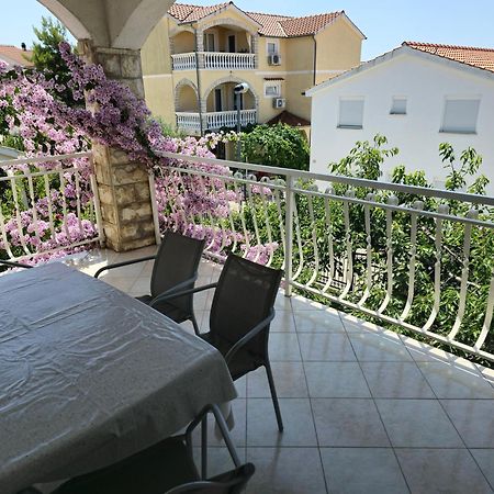 Apartments Vodice Olga Matic Экстерьер фото